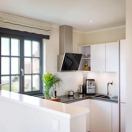 Casa vacanze Reetland Am - Premium Reetdachvilla Mit 2 Schlafzimmern, Sauna Und Kamin E04