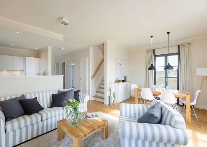 Reetland Am - Premium Reetdachvilla Mit 2 Schlafzimmern, Sauna Und Kamin E04