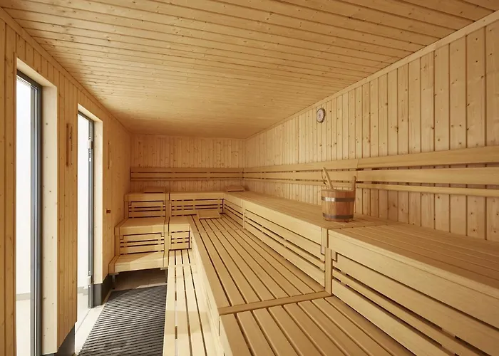 Reetland Am - Premium Reetdachvilla Mit 2 Schlafzimmern, Sauna Und Kamin E04 * درانسكي